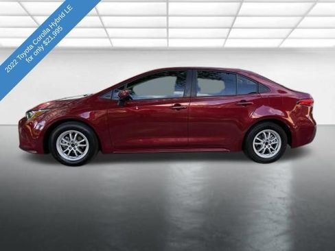 Used 2022 Toyota Corolla LE w/ Premium Interior Package FWD image 2
