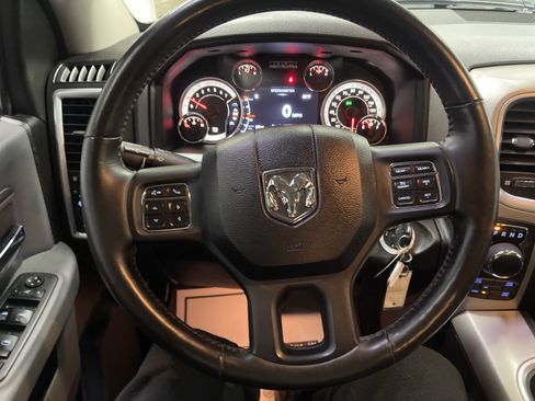 Used 2019 RAM 1500 Big Horn image 29