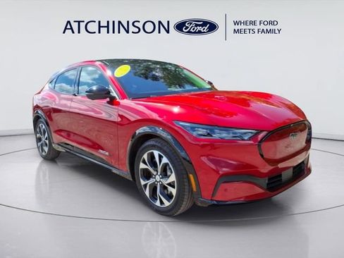 Certified 2021 Ford Mustang Mach-E Premium AWD/4WD image 3