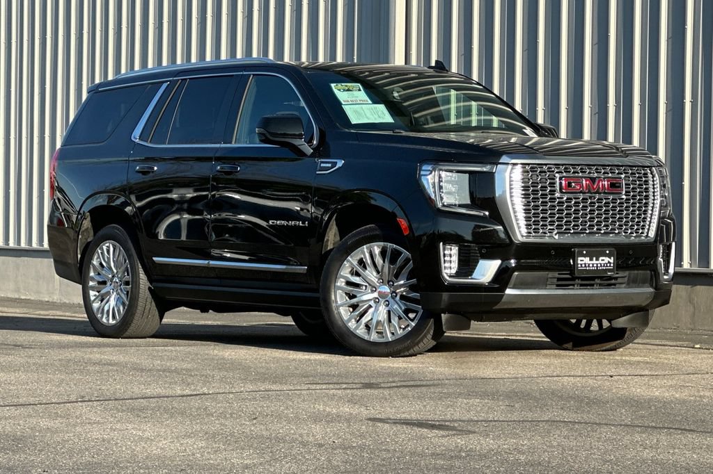 Used 2024 GMC Yukon Denali w/ Advanced Technology Package AWD/4WD image 2