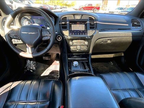 Used 2023 Chrysler 300 S image 14