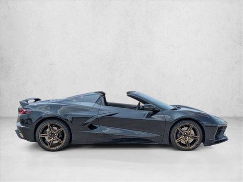 Used 2024 Chevrolet Corvette Stingray Convertible w/ Z51 Performance Package RWD image 4