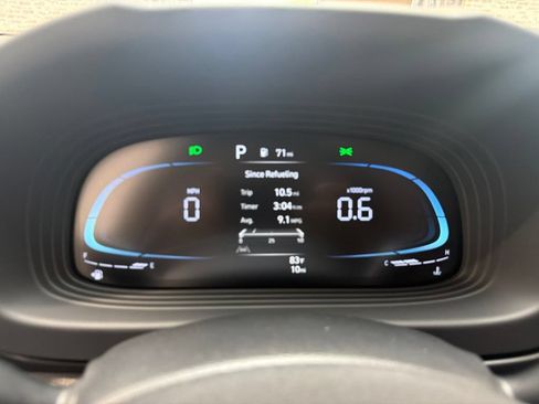 New 2026 Hyundai Venue SEL FWD image 25