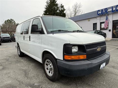 Used 2014 Chevrolet Express 1500 AWD image 4
