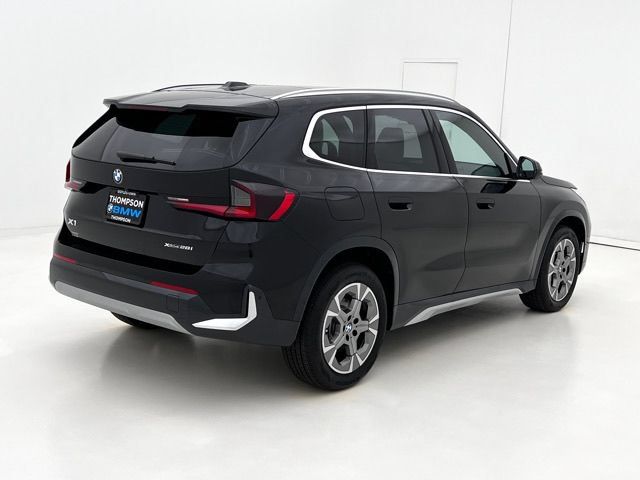 Used 2026 BMW X1 xDrive28i w/ Technology Package AWD/4WD image 6
