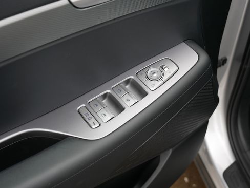 Certified 2025 Hyundai Palisade SEL image 19