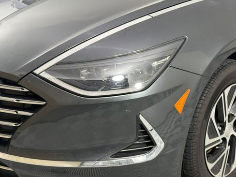 Used 2023 Hyundai Sonata Blue FWD image 11