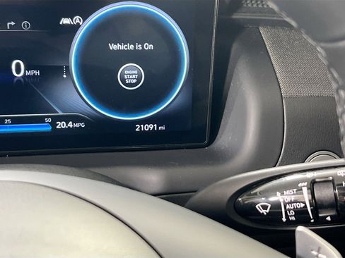 Used 2023 Hyundai Tucson Limited w/ Cargo Package image 12