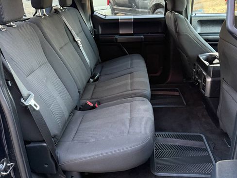 Used 2017 Ford F150 XLT w/ Equipment Group 302A Luxury image 8