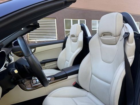 Used 2016 Mercedes-Benz SLK 300 SLK 300 image 24