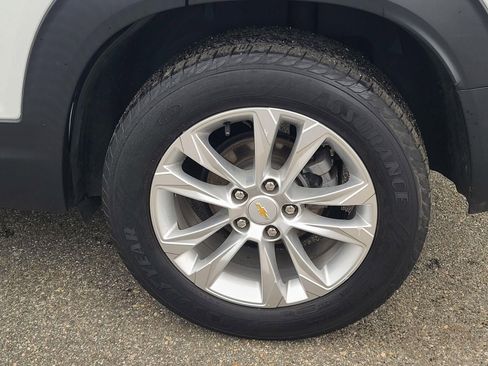 Used 2023 Chevrolet TrailBlazer LS image 31