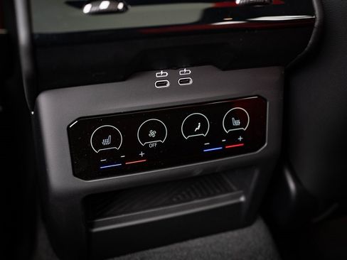 New 2025 BMW M5 Touring image 23