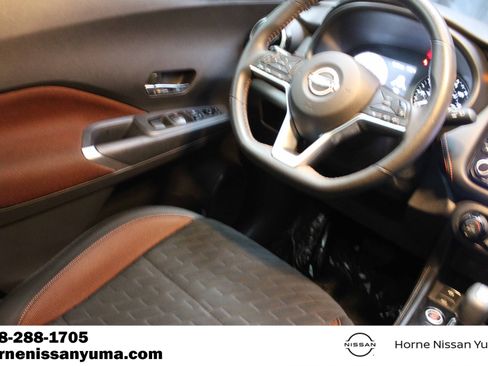 Used 2023 Nissan Kicks SR FWD image 10