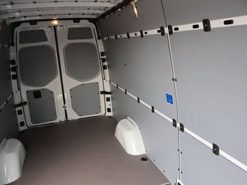 New 2026 Mercedes-Benz Sprinter 2500 image 19
