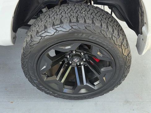 Used 2022 RAM 1500 Limited w/ (RED) Edition AWD/4WD image 40