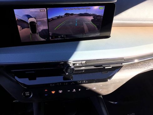 New 2026 Nissan Murano SL image 14