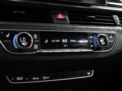 Used 2021 Audi A5 2.0T Premium image 26