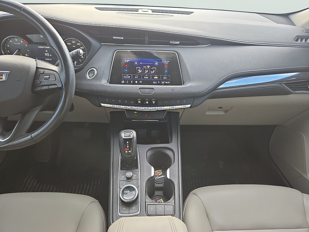Used 2019 Cadillac XT4 Luxury FWD image 12