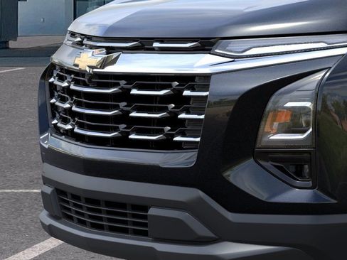 New 2026 Chevrolet Equinox LT w/ Safety and Technology Package FWD image 13