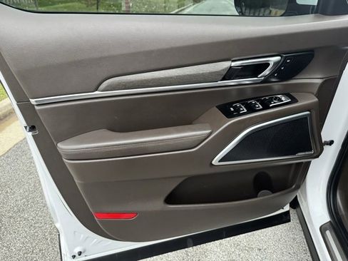 Used 2022 Kia Telluride SX w/ Towing Package image 30