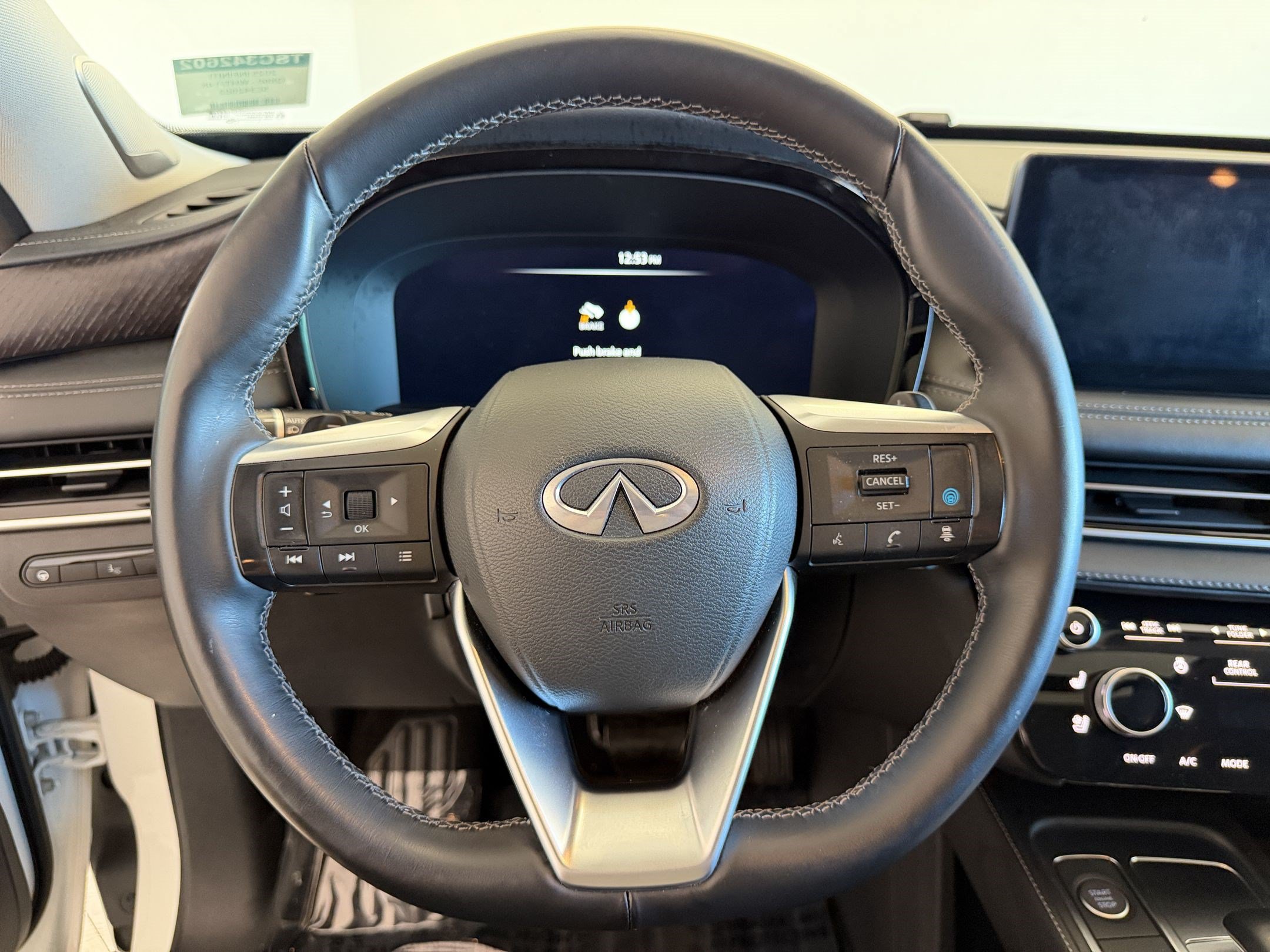 Used 2025 INFINITI QX60 Sensory w/ Vision Package AWD/4WD image 11