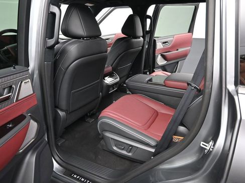 Used 2026 INFINITI QX80 Autograph AWD/4WD image 10