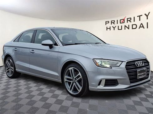 Used 2019 Audi A3 2.0T Premium w/ Convenience Package image 3
