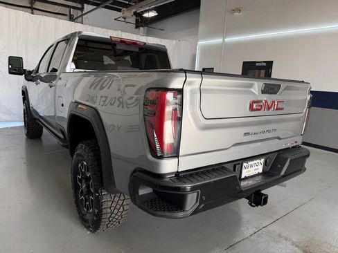 New 2026 GMC Sierra 2500 AT4X image 37