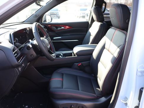 New 2026 Chevrolet Traverse RS w/ LPO, Floor Liner Package image 12