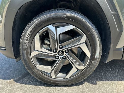 Certified 2023 Hyundai Tucson Limited AWD/4WD image 25