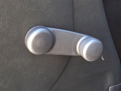 Used 2018 Jeep Wrangler Sport image 25