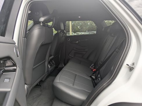 New 2026 Land Rover Range Rover Evoque Dynamic SE image 19