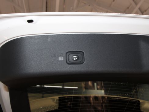 New 2026 Lincoln Nautilus Premier image 41