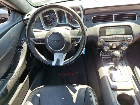 Used 2010 Chevrolet Camaro SS w/ RS Package RWD image 9