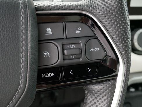 Used 2024 Toyota Tundra Capstone AWD/4WD image 26