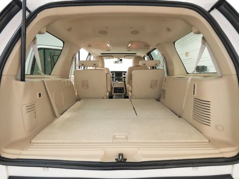 Used 2016 Ford Expedition Limited w/ Equipment Group 301A image 30