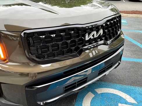 Used 2024 Kia Telluride EX X-Line AWD/4WD image 30