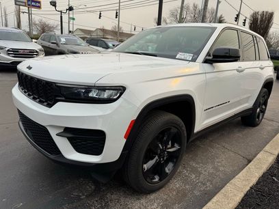 Used 2023 Jeep Grand Cherokee Altitude