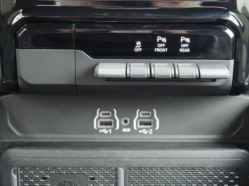 New 2025 RAM 1500 Big Horn AWD/4WD image 25