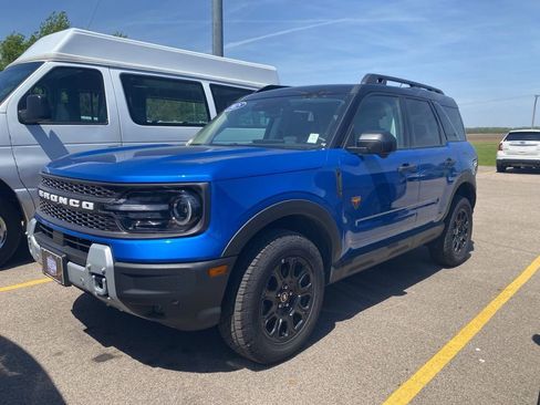 Used 2025 Ford Bronco Sport Badlands AWD/4WD image 17