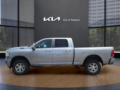 Used 2024 RAM 2500 Laramie AWD/4WD image 19