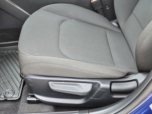New 2026 Kia K4 FWD image 19