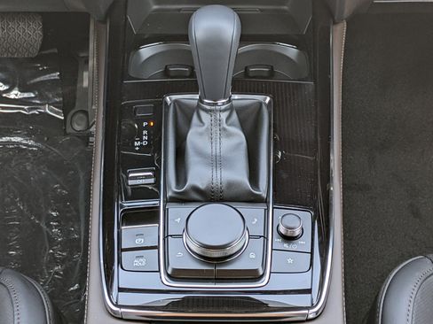 Used 2025 MAZDA CX-30 AWD 2.5 S w/ Premium Package image 19