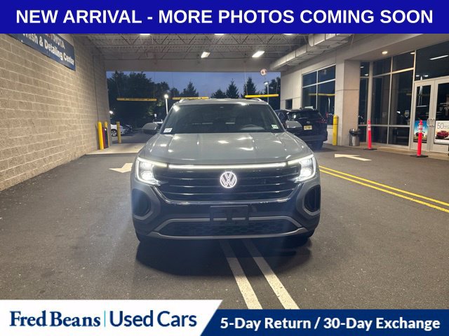 Used 2024 Volkswagen Atlas Cross Sport SE AWD/4WD image 11