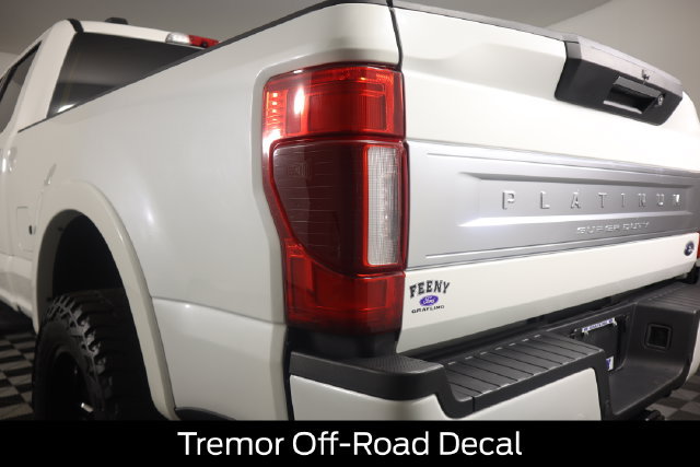 Used 2022 Ford F350 Platinum w/ Tremor Off-Road Package AWD/4WD image 32