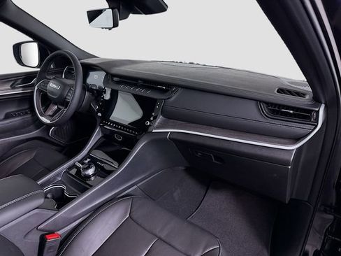 New 2026 Jeep Grand Cherokee Limited image 29