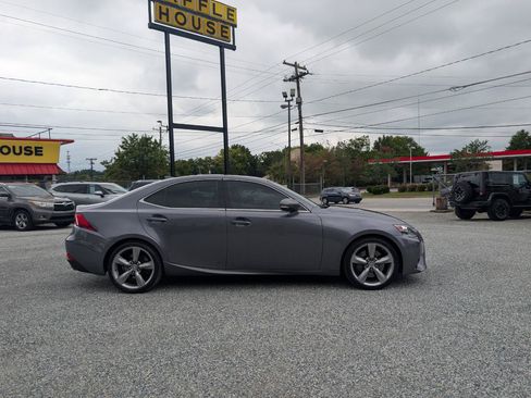 Used 2015 Lexus IS 350 w/ Navigation System Package RWD image 5