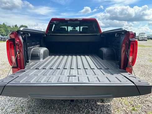 Used 2021 GMC Sierra 1500 Denali w/ Denali Ultimate Package AWD/4WD image 13
