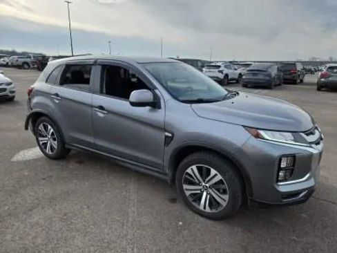 Used 2023 Mitsubishi Outlander Sport 2.0 ES image 2