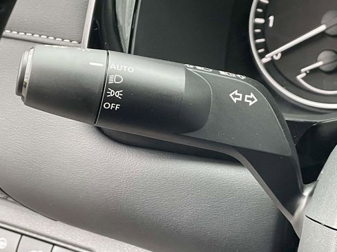 New 2026 Nissan Pathfinder SV image 22